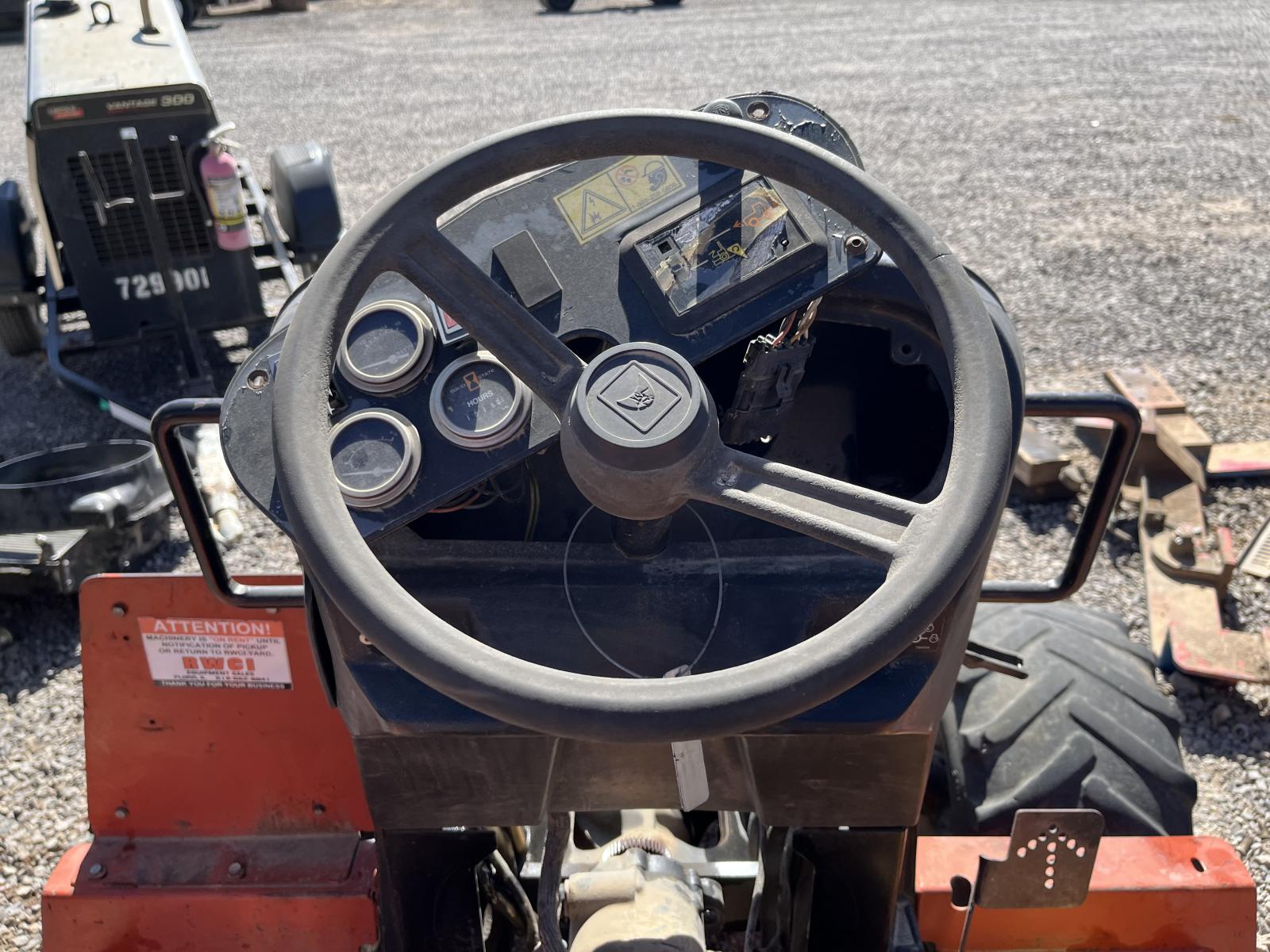 ./imagenes/INVOICE/2019/16791/ZANJADORA DITCH WITCH RT40 (12).JPG
